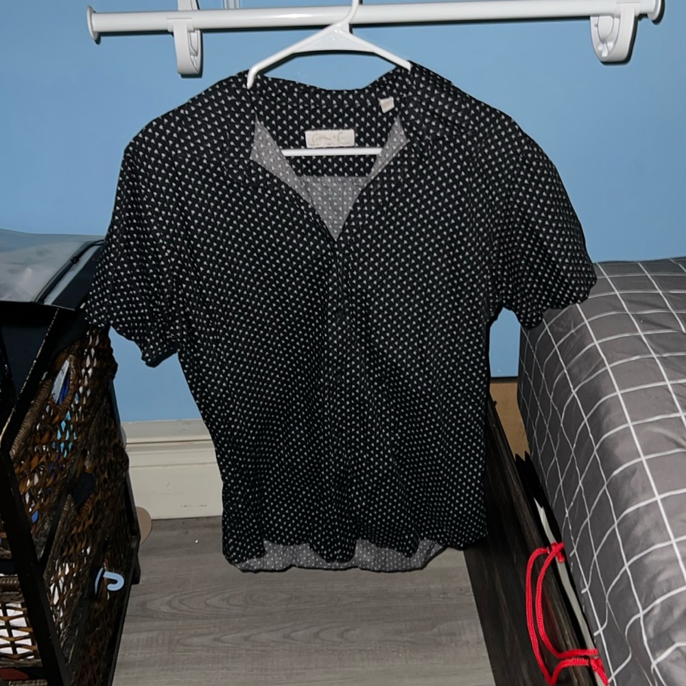 Men’s T-Shirt Button Up